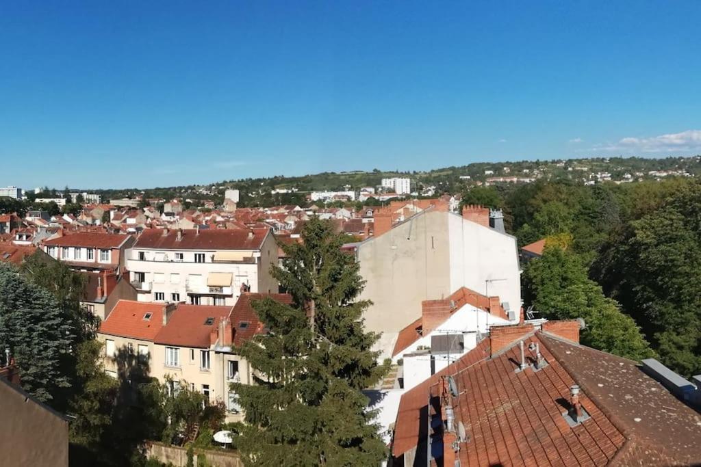 Bel Appartement Au Bord De L'Allier Classe 4* Vichy Exteriör bild